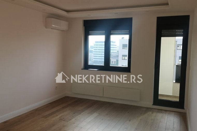 Квартира, 656 м², 216 662$ — FAKTOR