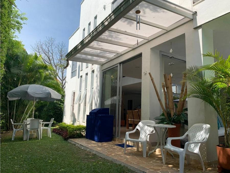 Квартира, 4306 м², 408 852$ — FAKTOR