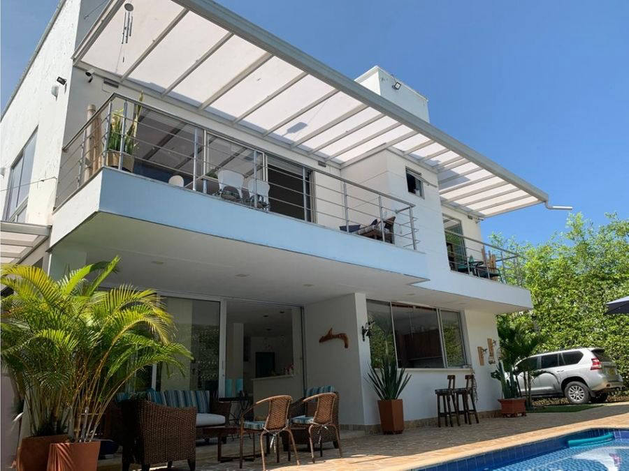 Квартира, 4306 м², 408 852$ — FAKTOR