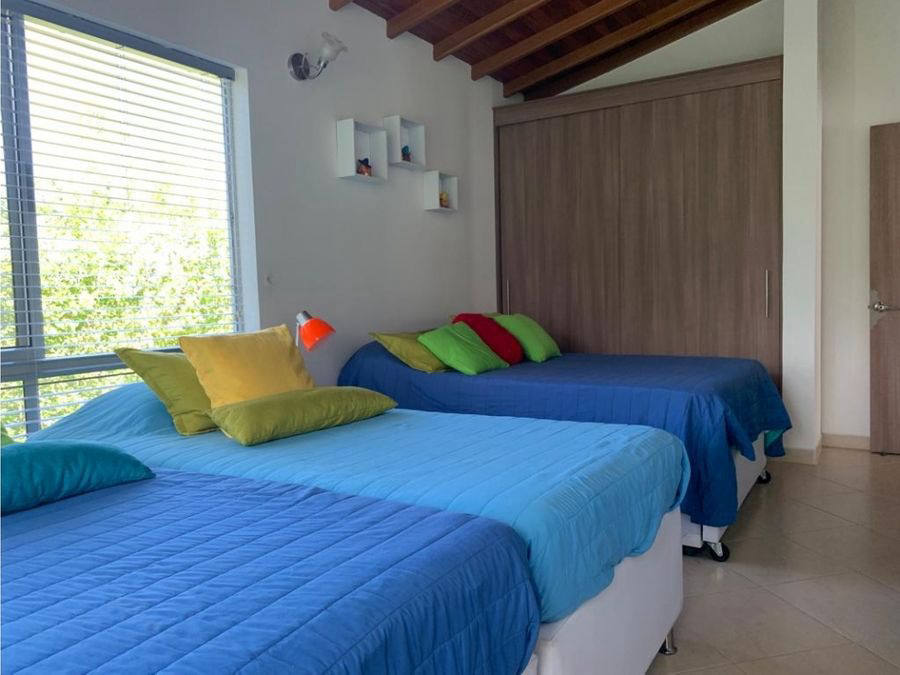 Квартира, 4306 м², 408 852$ — FAKTOR