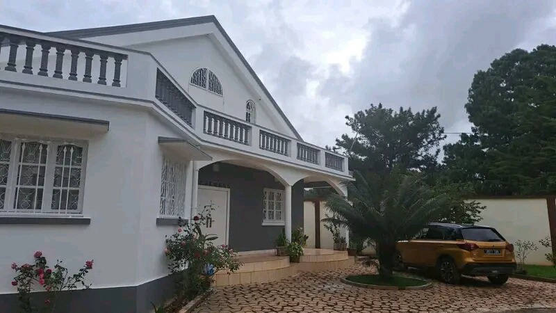 Будинок, 2153 м², 138 185$ — FAKTOR