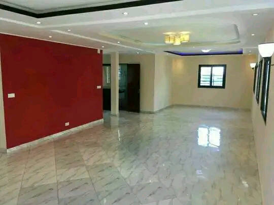 Будинок, 2153 м², 211 110$ — FAKTOR