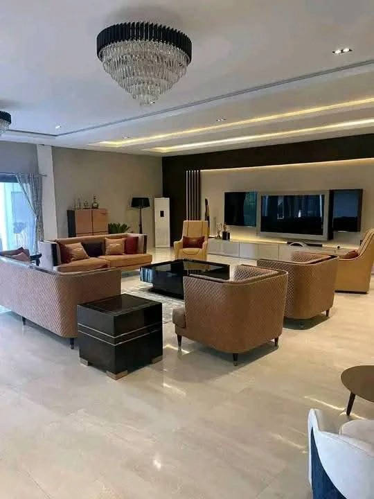 Будинок, 1722 м², 801 241$ — FAKTOR