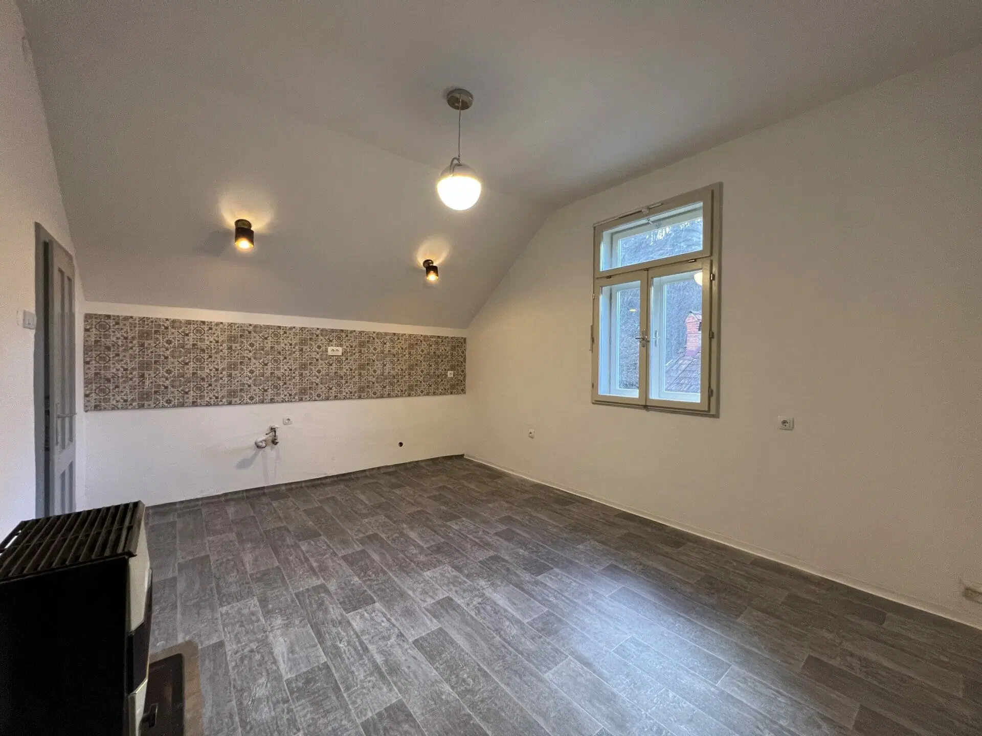 Квартира, 904 м², 268 000$ — FAKTOR