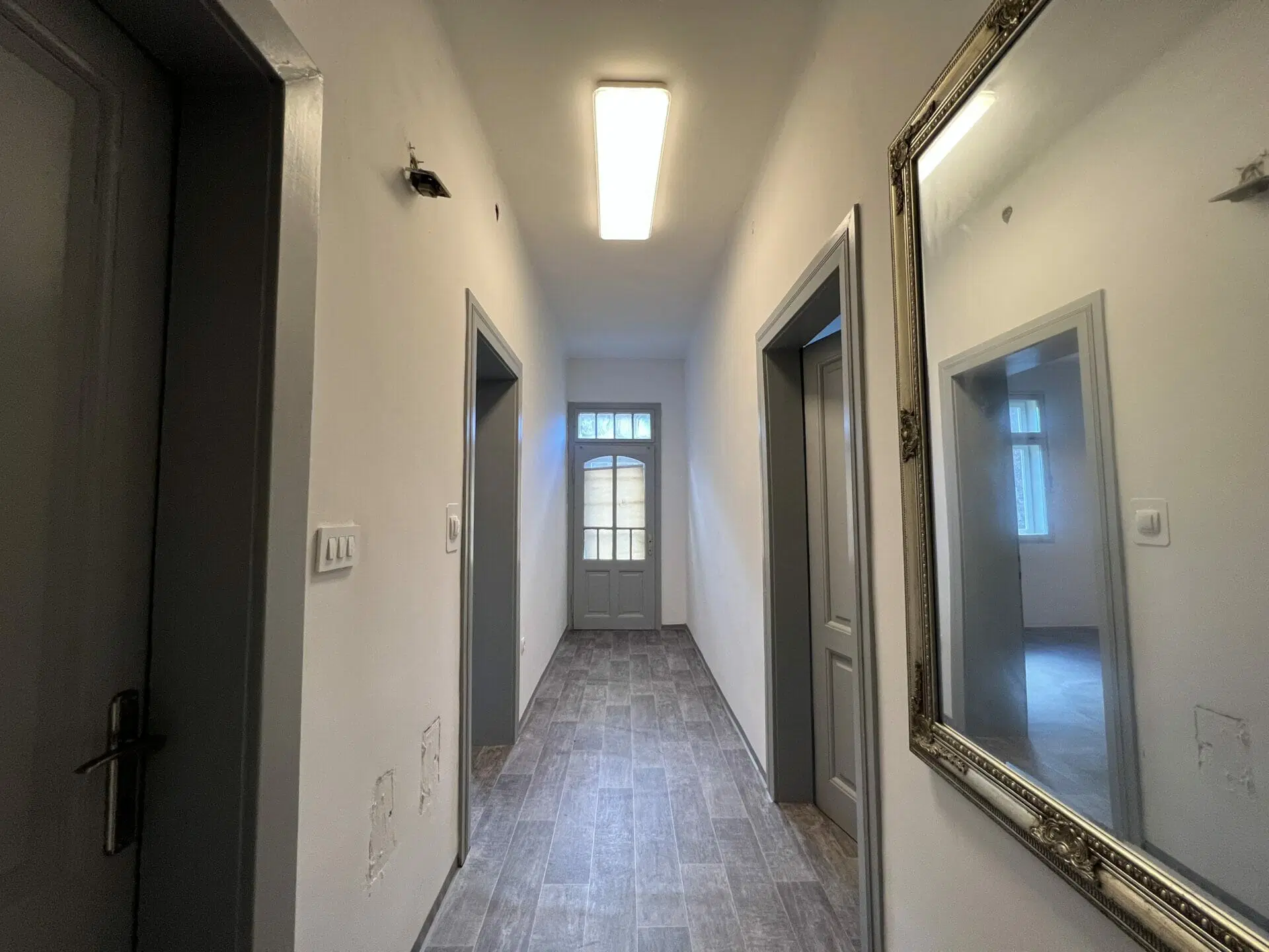 Квартира, 904 м², 268 000$ — FAKTOR