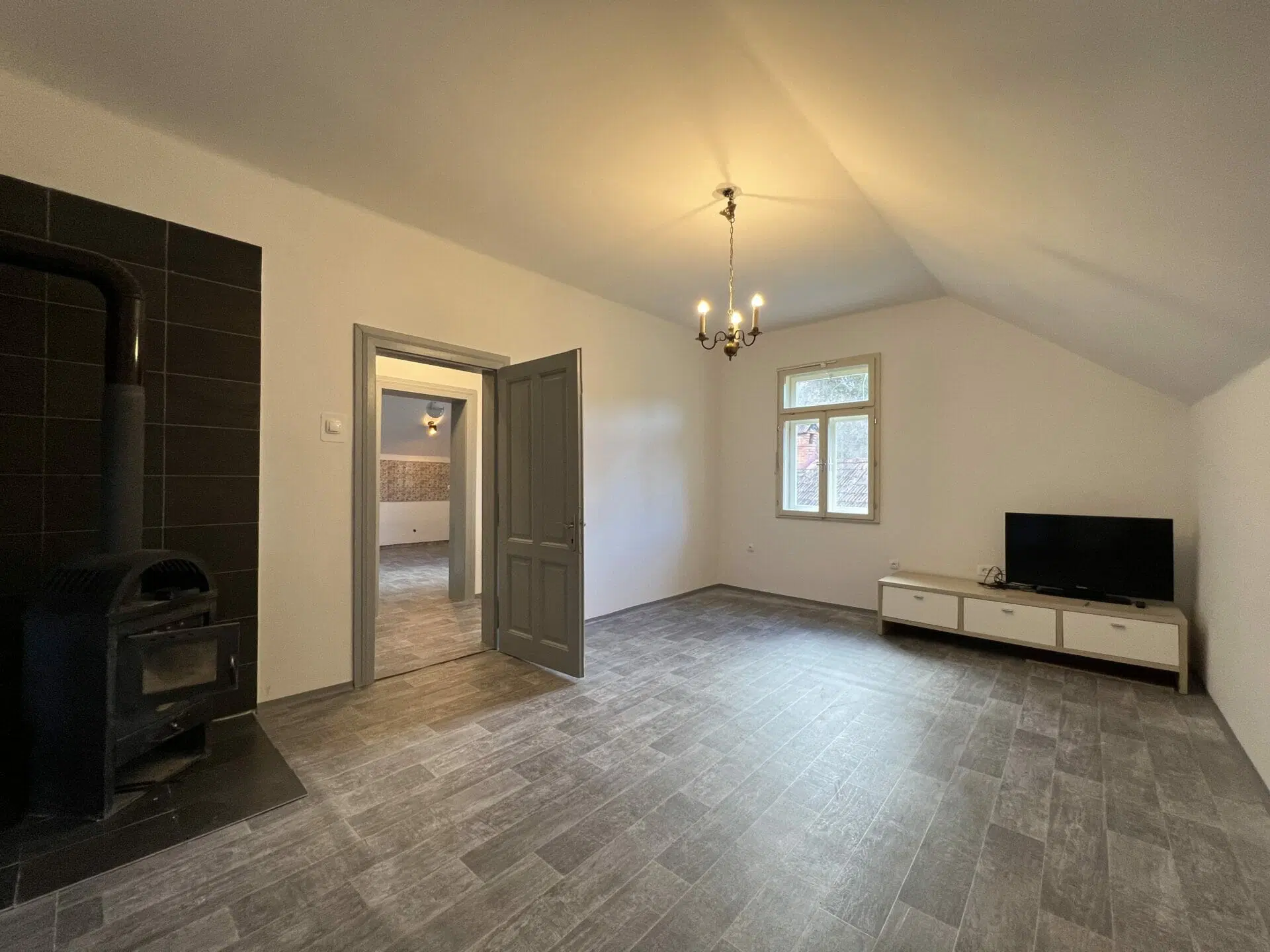 Квартира, 904 м², 268 000$ — FAKTOR
