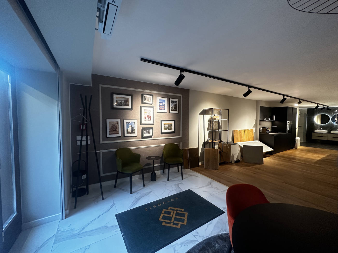 Квартира, 689 м², 195 000$ — FAKTOR