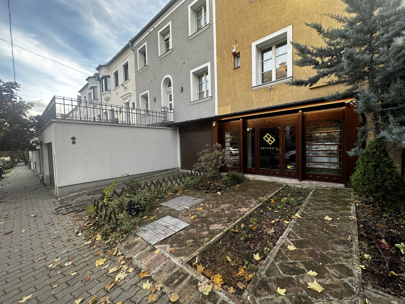 Квартира, 689 м², 195 000$ — FAKTOR