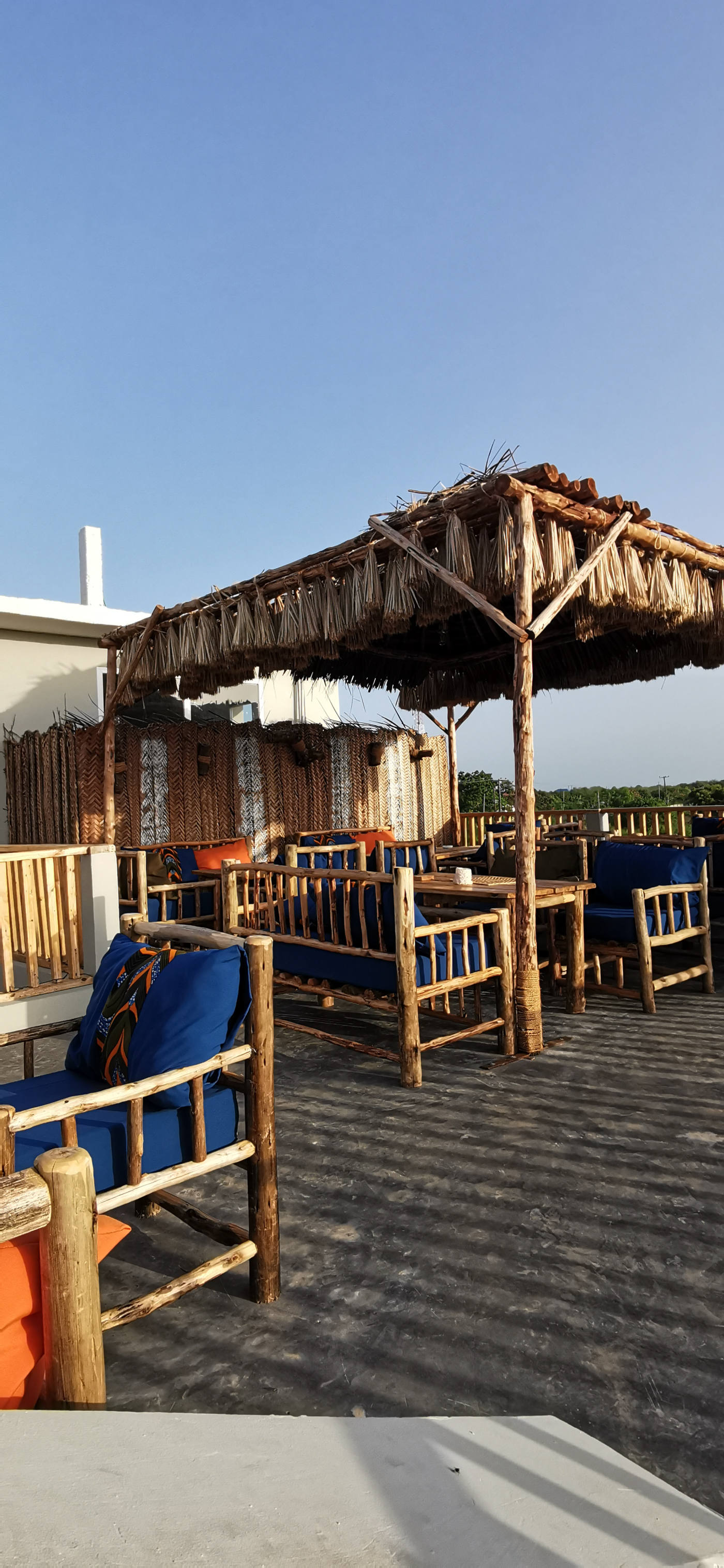 House, 4 575 m²