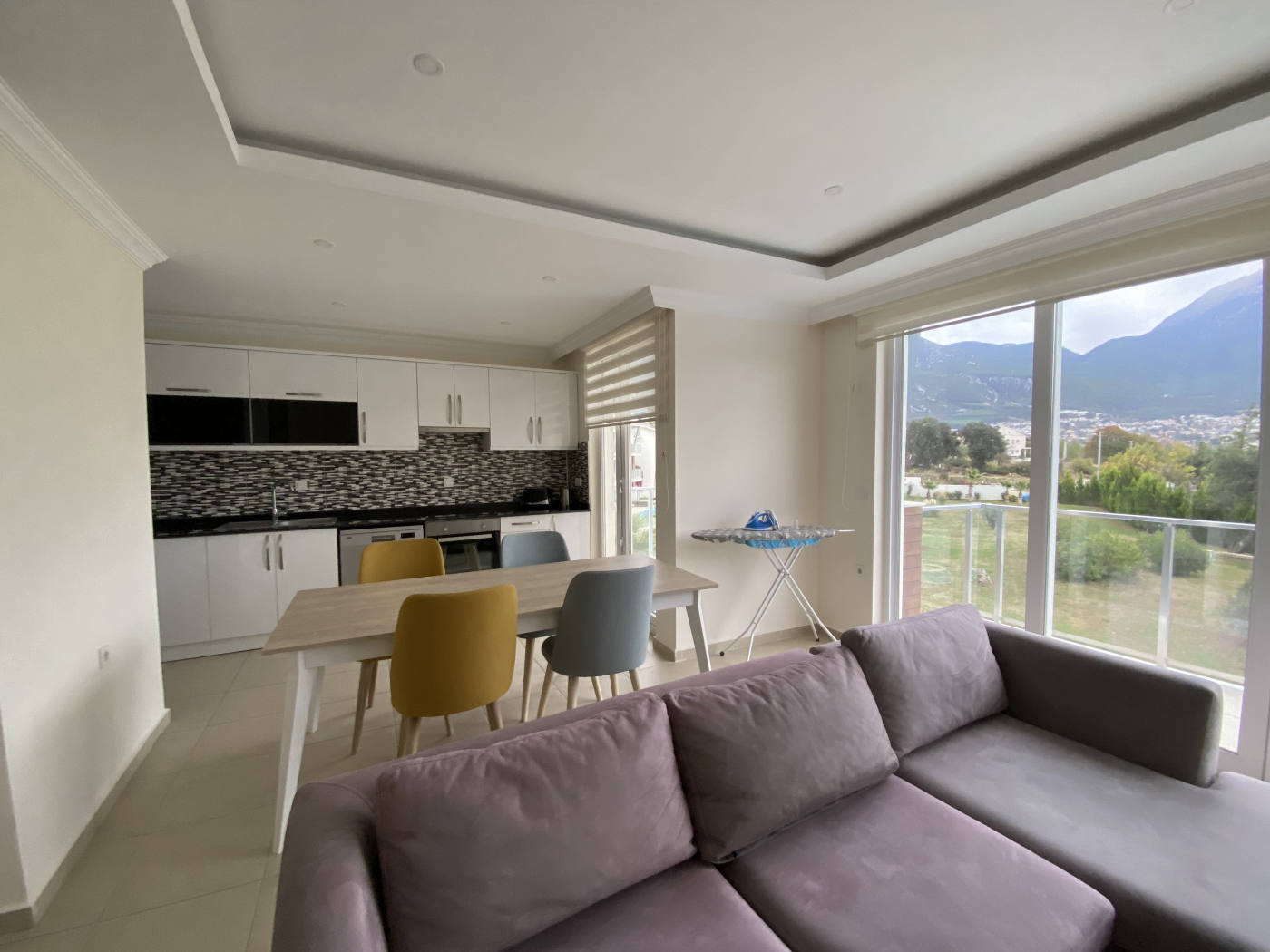 Квартира, 1076 м², 220 000$ — FAKTOR