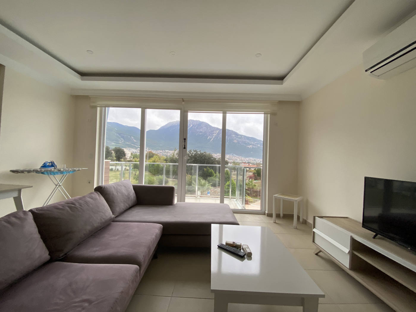 Квартира, 1076 м², 220 000$ — FAKTOR