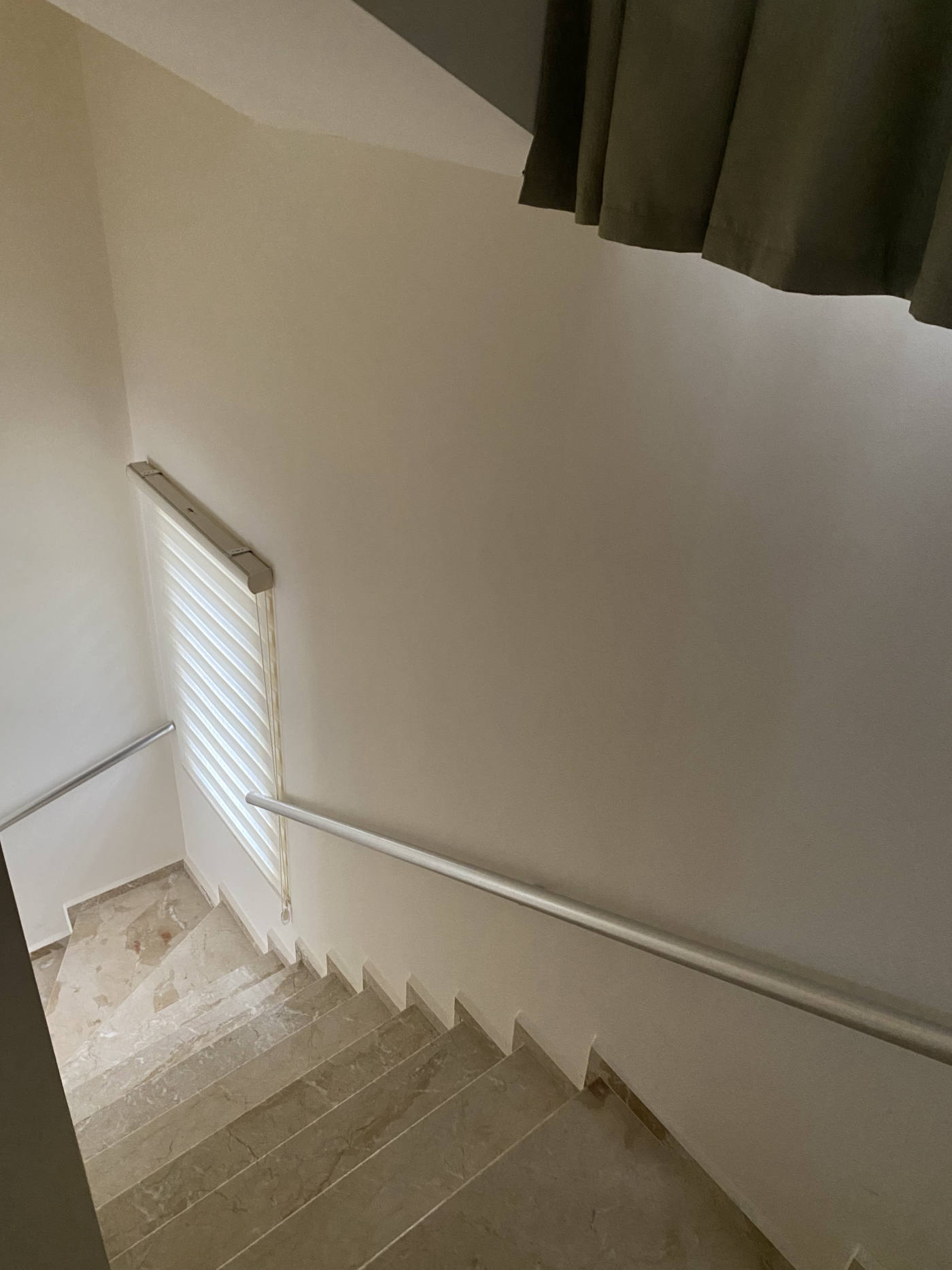 Квартира, 1076 м², 220 000$ — FAKTOR