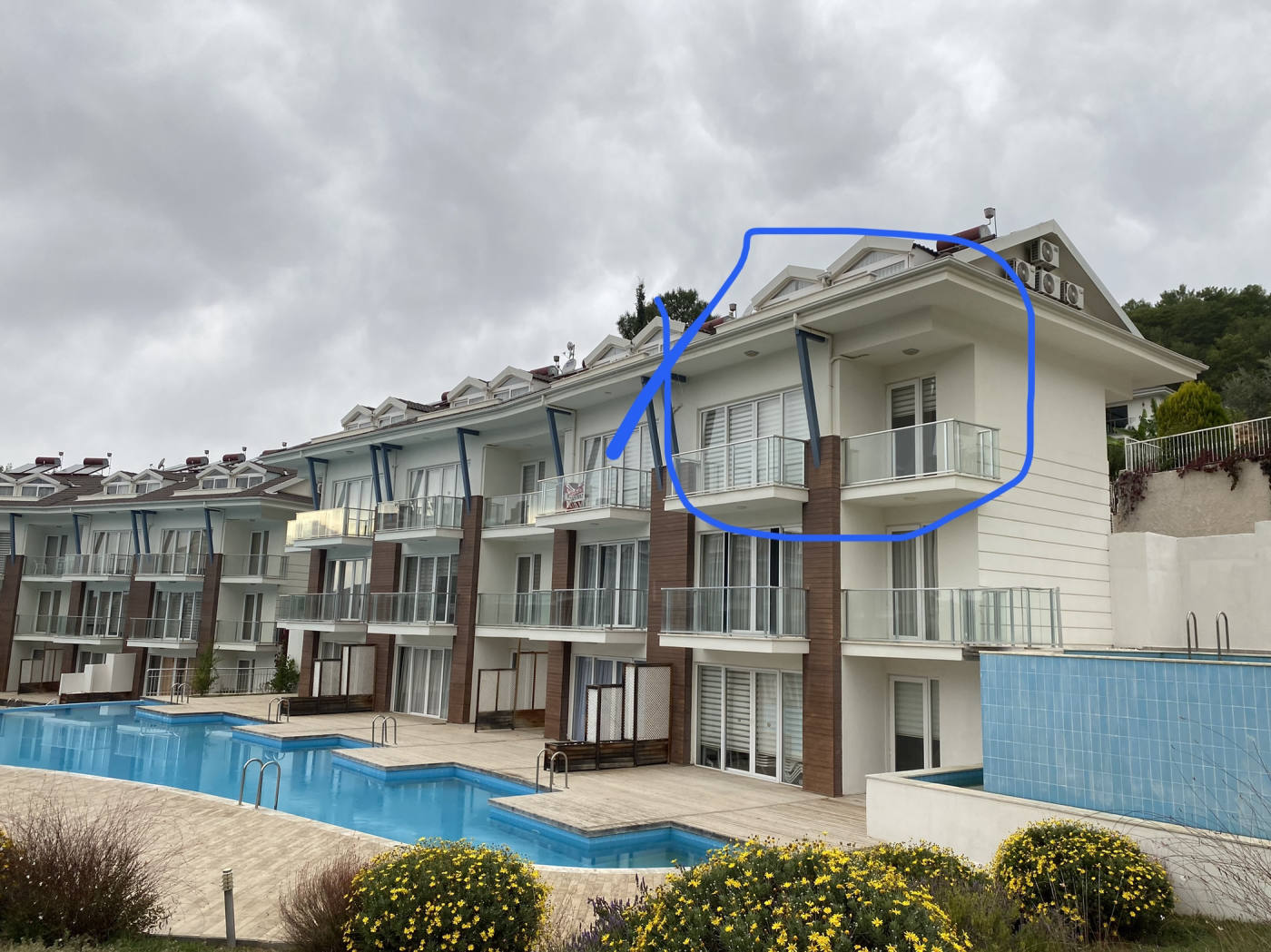 Квартира, 1076 м², 220 000$ — FAKTOR