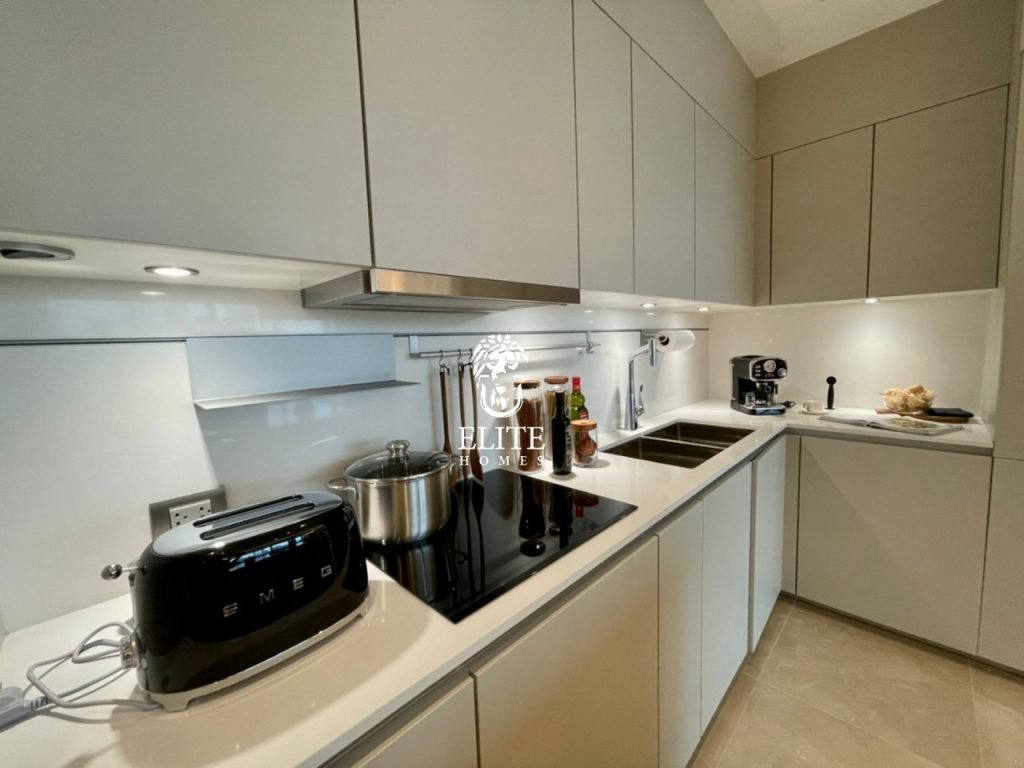Квартира, 2325 м², 1 693 892$ — FAKTOR