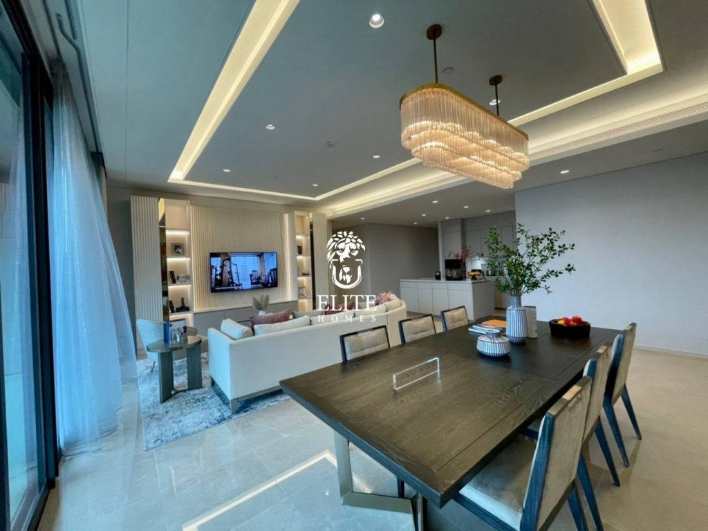 Квартира, 2325 м², 1 693 892$ — FAKTOR