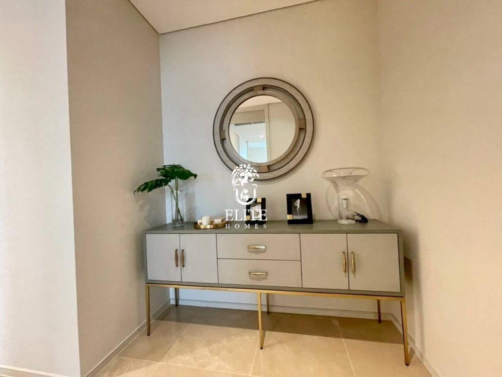 Квартира, 2325 м², 1 693 892$ — FAKTOR