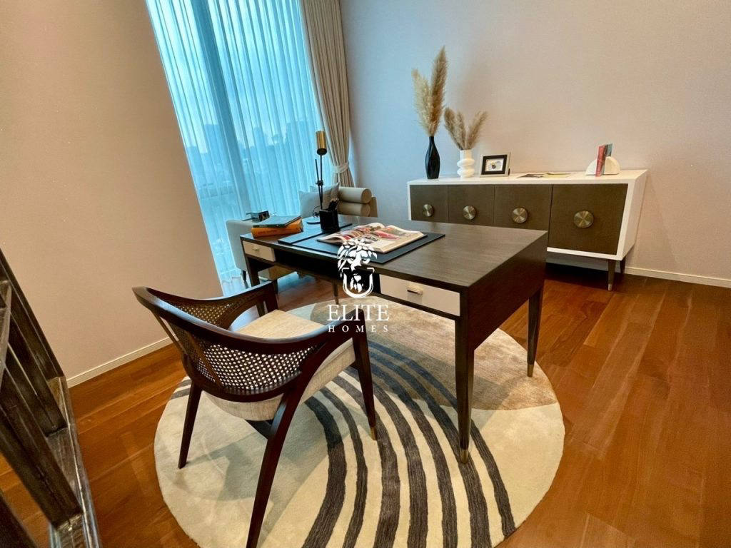 Квартира, 2325 м², 1 693 892$ — FAKTOR