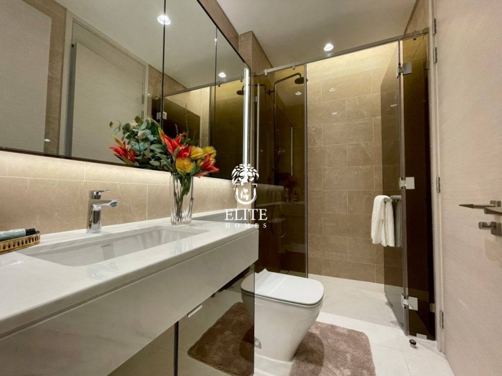 Квартира, 2325 м², 1 693 892$ — FAKTOR
