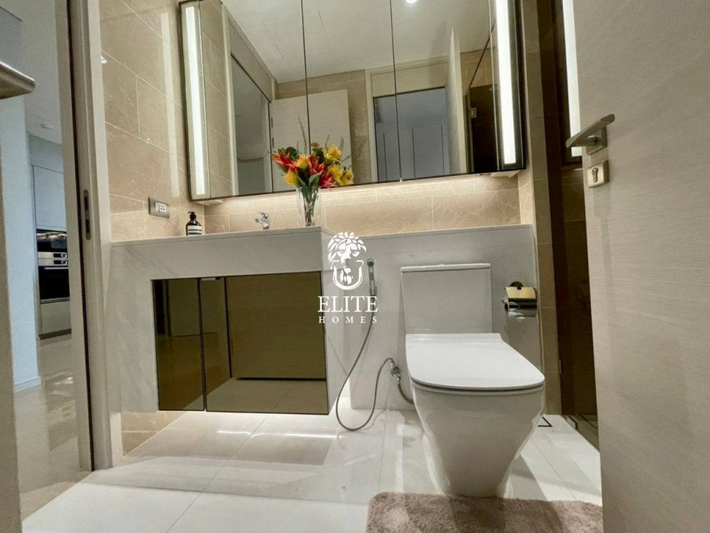 Квартира, 2325 м², 1 693 892$ — FAKTOR
