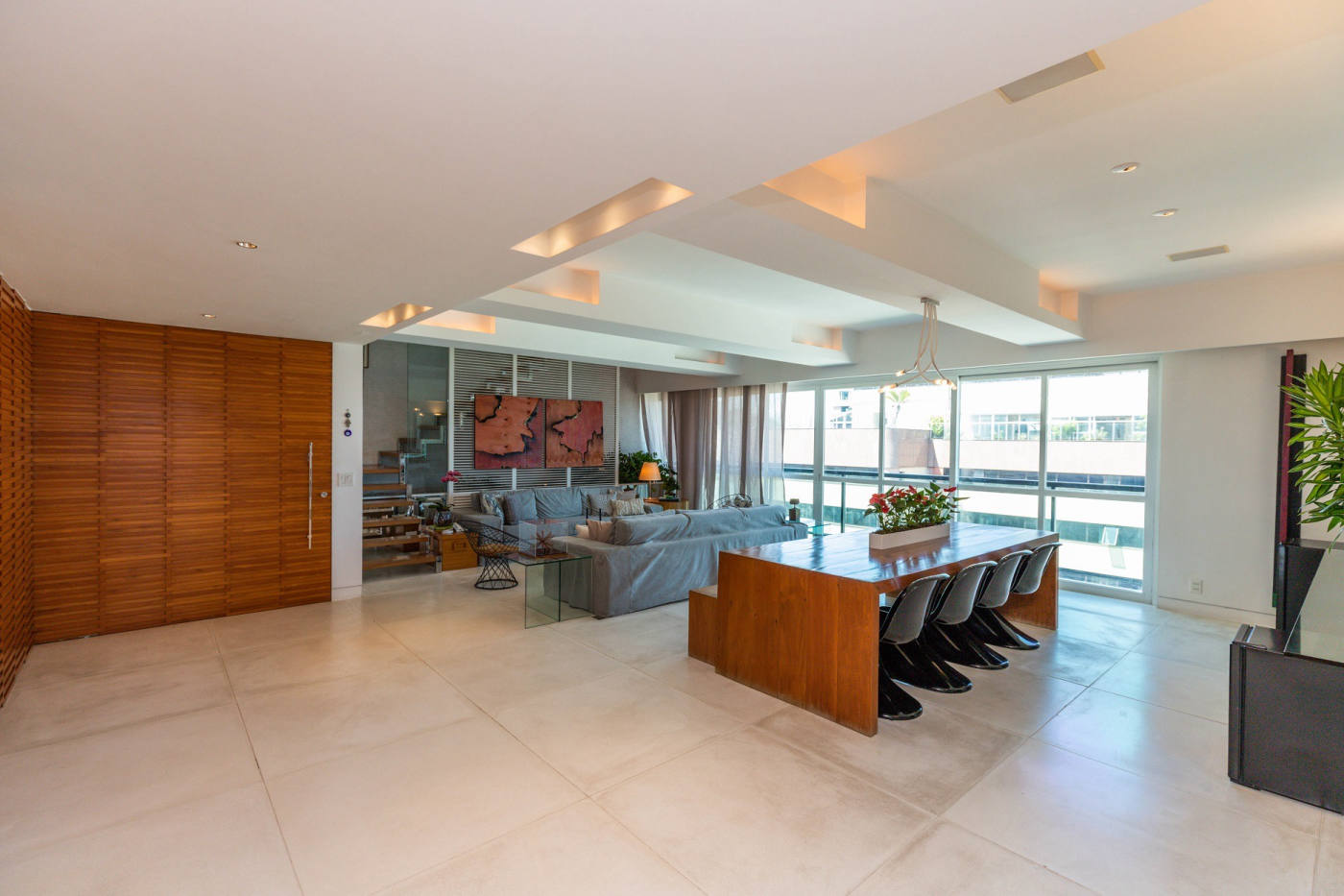Квартира, 4898 м², 3 369 606$ — FAKTOR