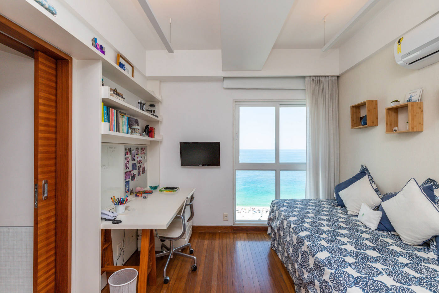 Квартира, 4898 м², 3 369 606$ — FAKTOR