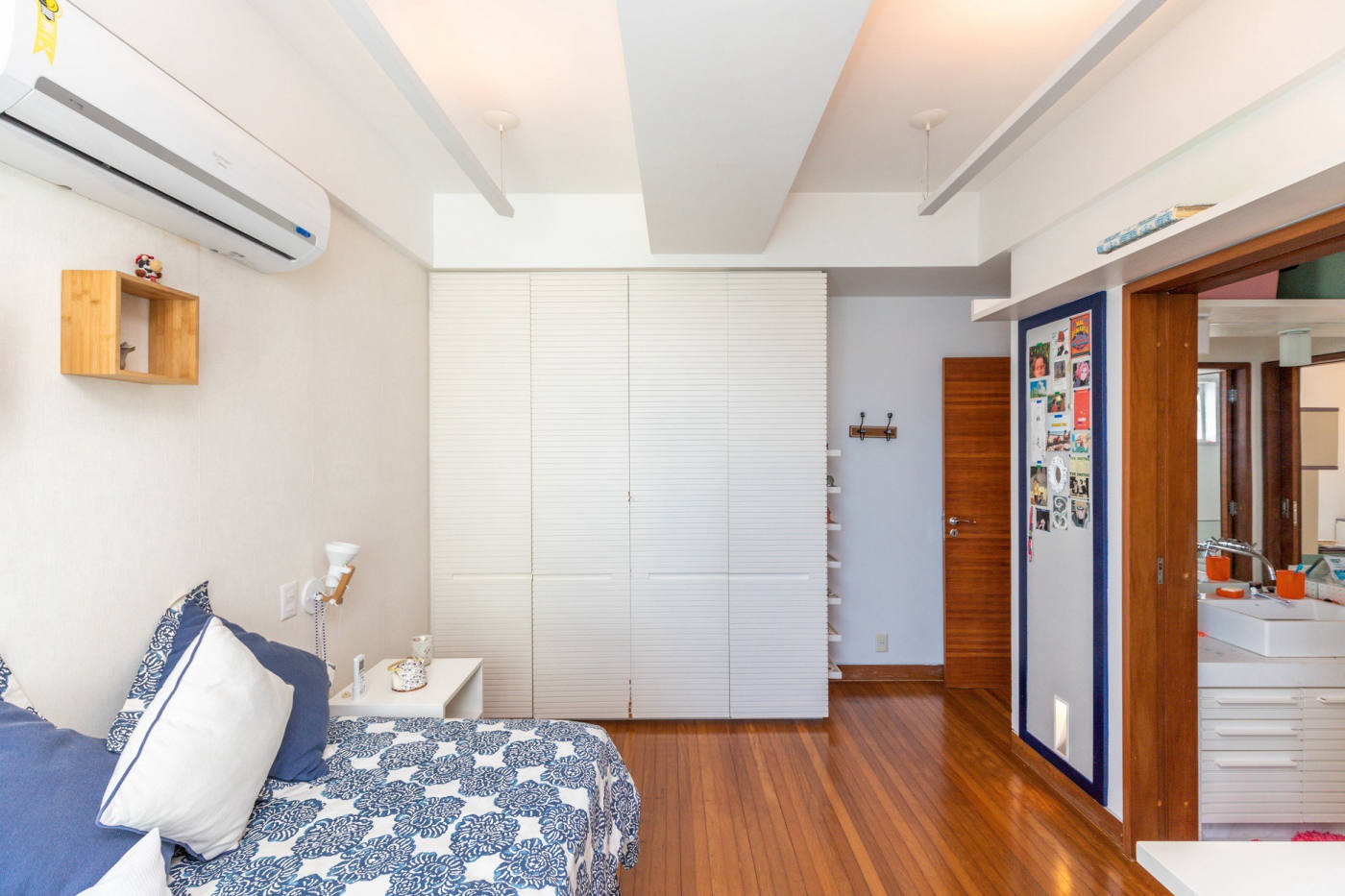 Квартира, 4898 м², 3 369 606$ — FAKTOR