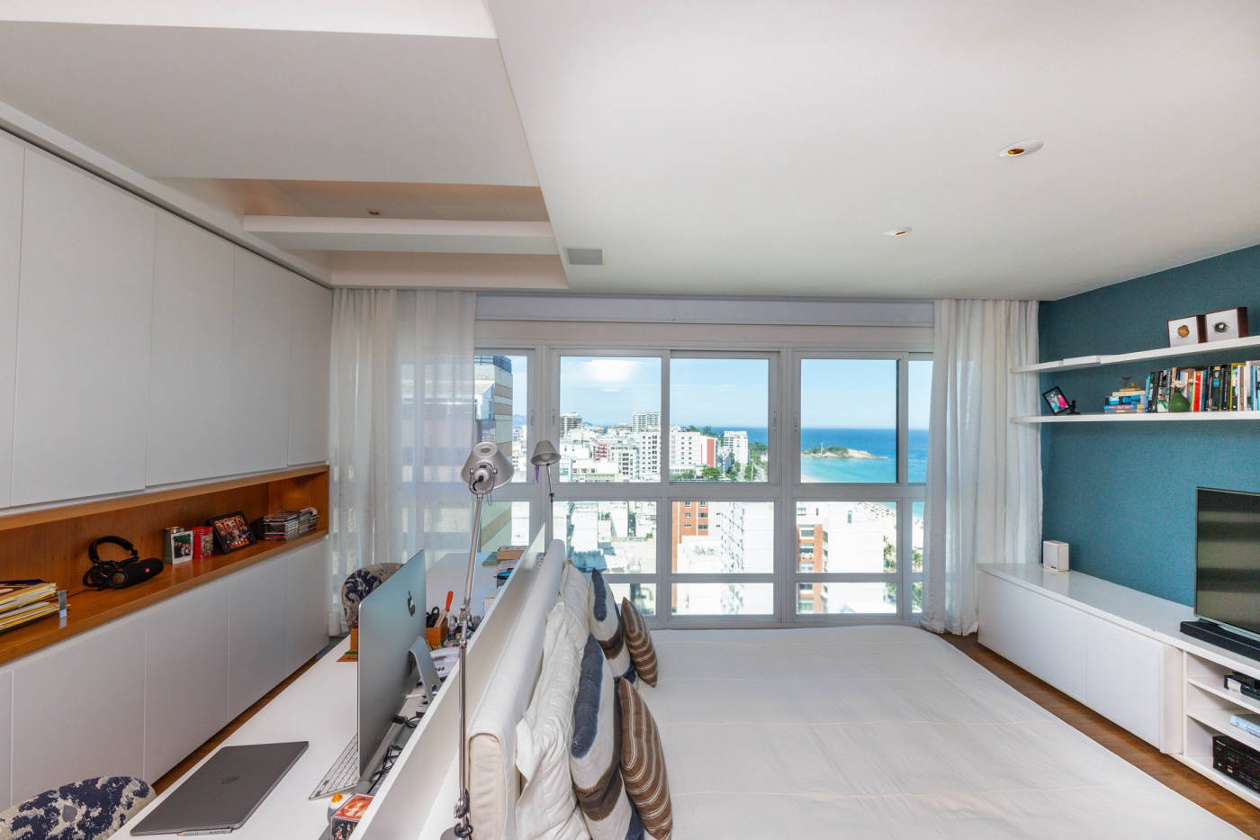 Квартира, 4898 м², 3 369 606$ — FAKTOR