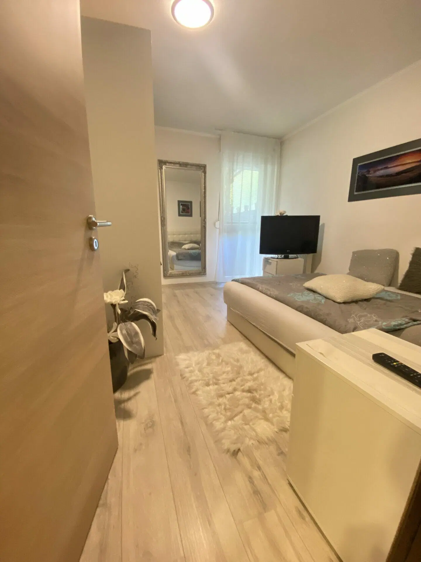 Квартира, 786 м², 380 000$ — FAKTOR