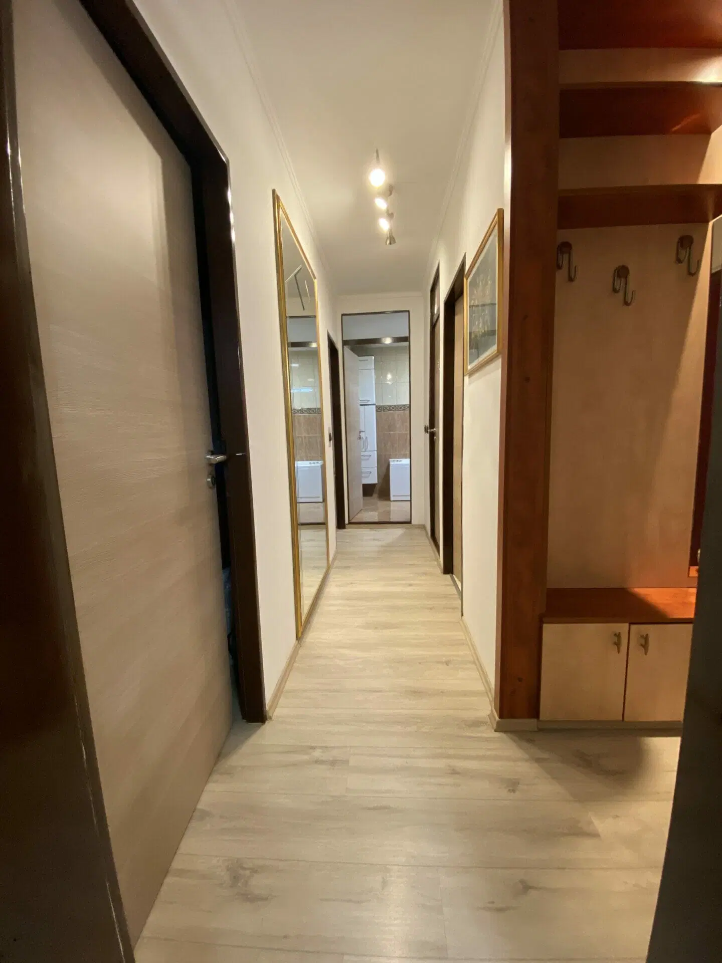 Квартира, 786 м², 380 000$ — FAKTOR