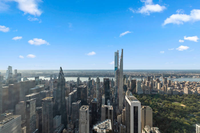 Квартира, 8055 м², 135 000 000$ — FAKTOR