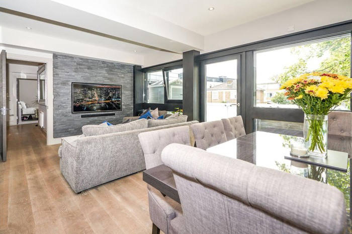 Квартира, 764 м², 696 000$ — FAKTOR