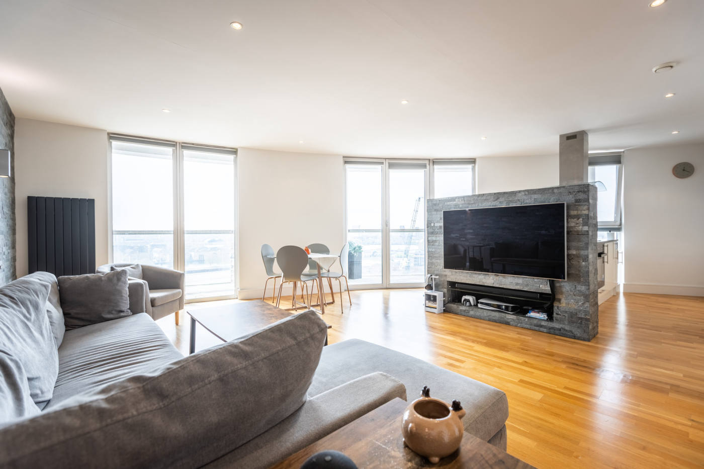 Квартира, 1098 м², 899 000$ — FAKTOR