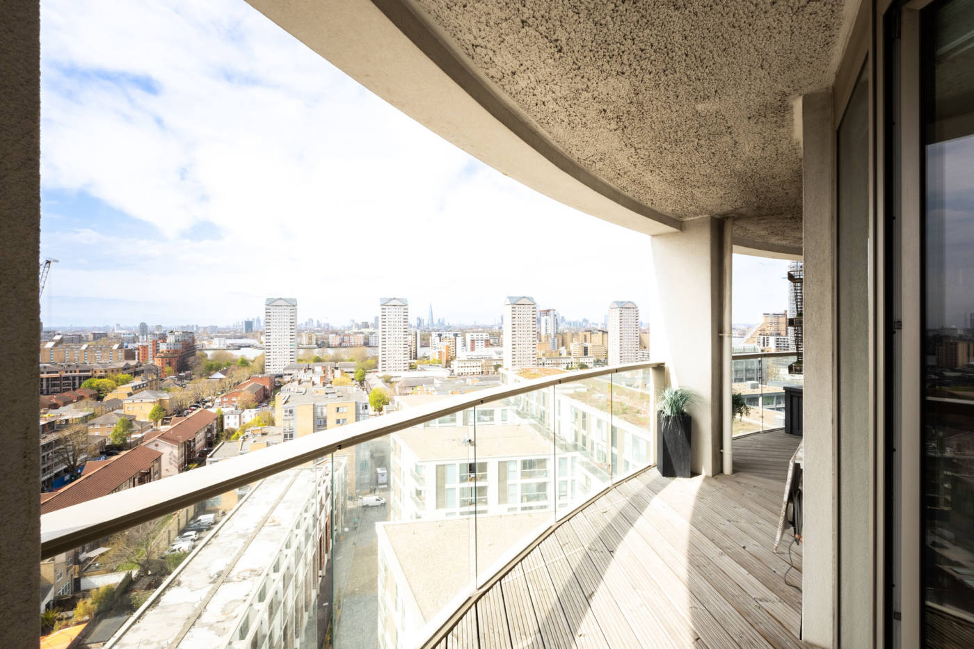 Квартира, 1098 м², 899 000$ — FAKTOR
