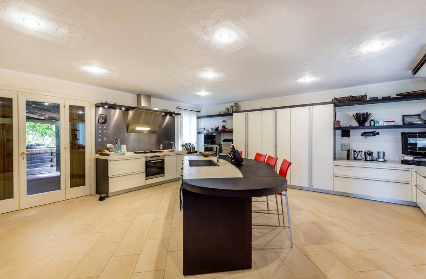 Квартира, 5382 м², 31 320 000$ — FAKTOR
