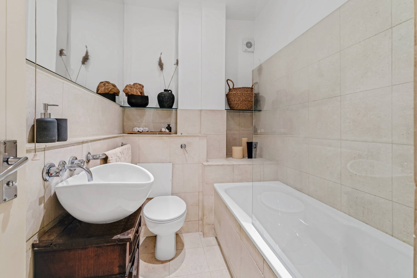 Квартира, 893 м², 961 000$ — FAKTOR