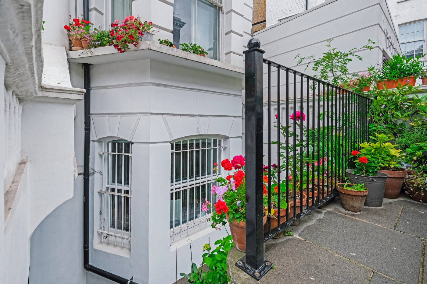 Квартира, 893 м², 961 000$ — FAKTOR