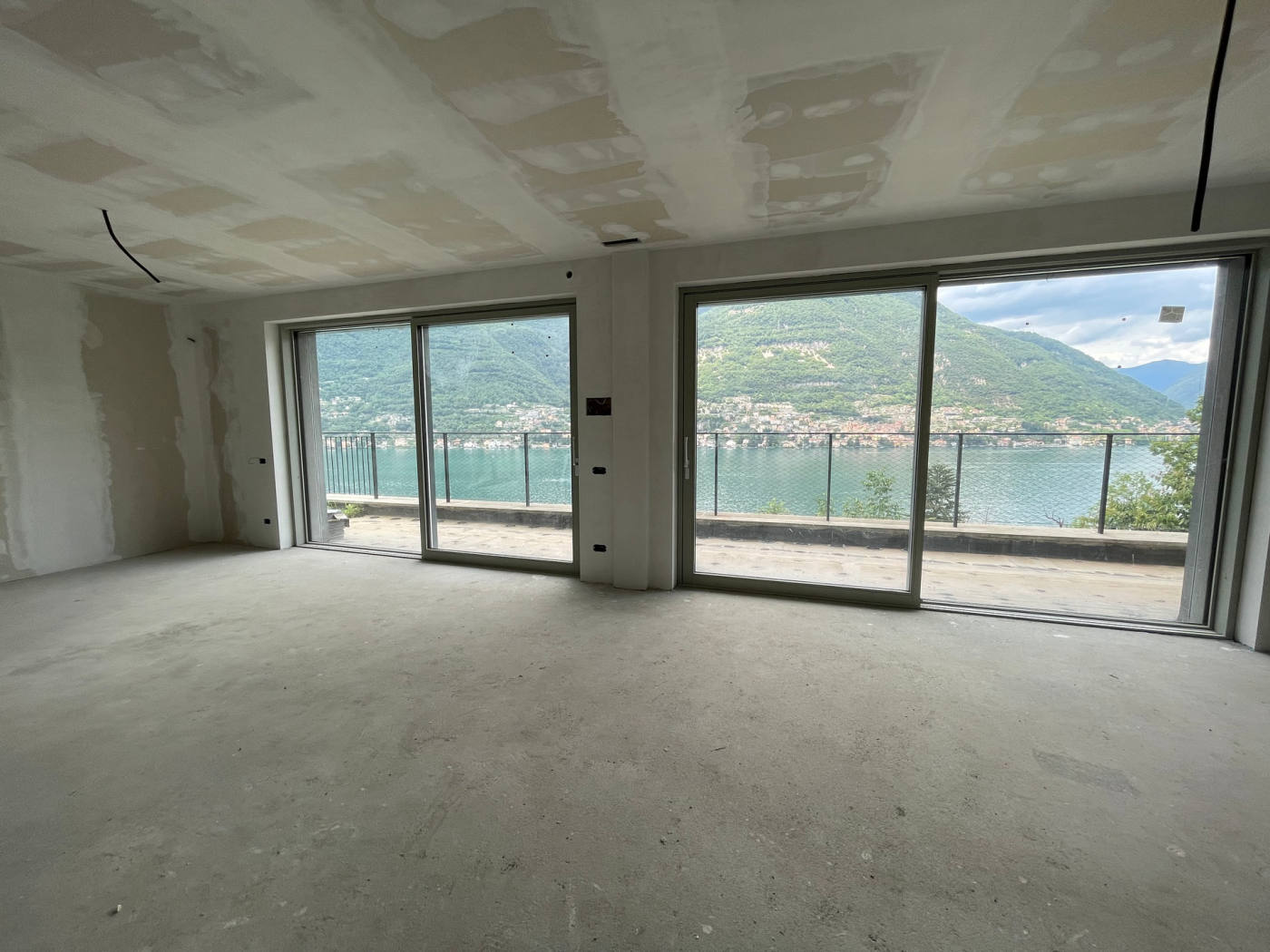Квартира, 1722 м², 2 140 000$ — FAKTOR