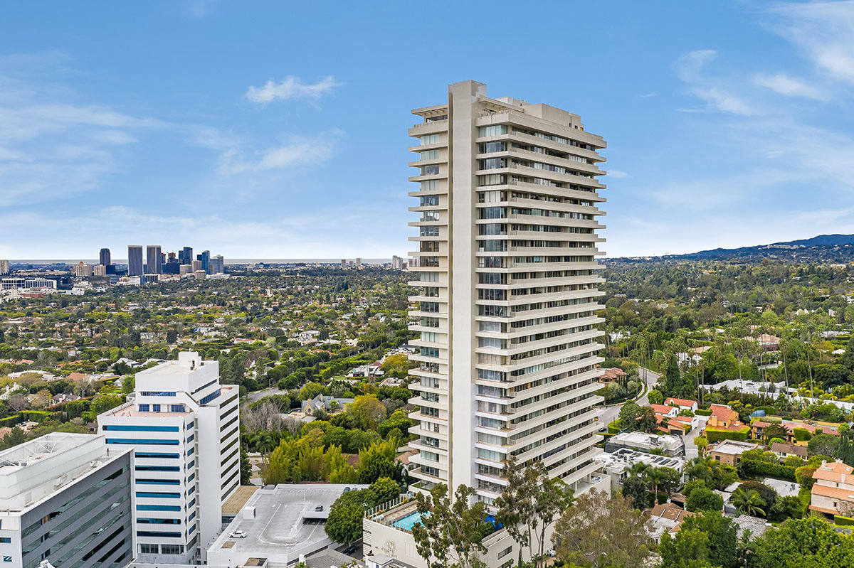 Квартира, 1668 м², 2 800 000$ — FAKTOR