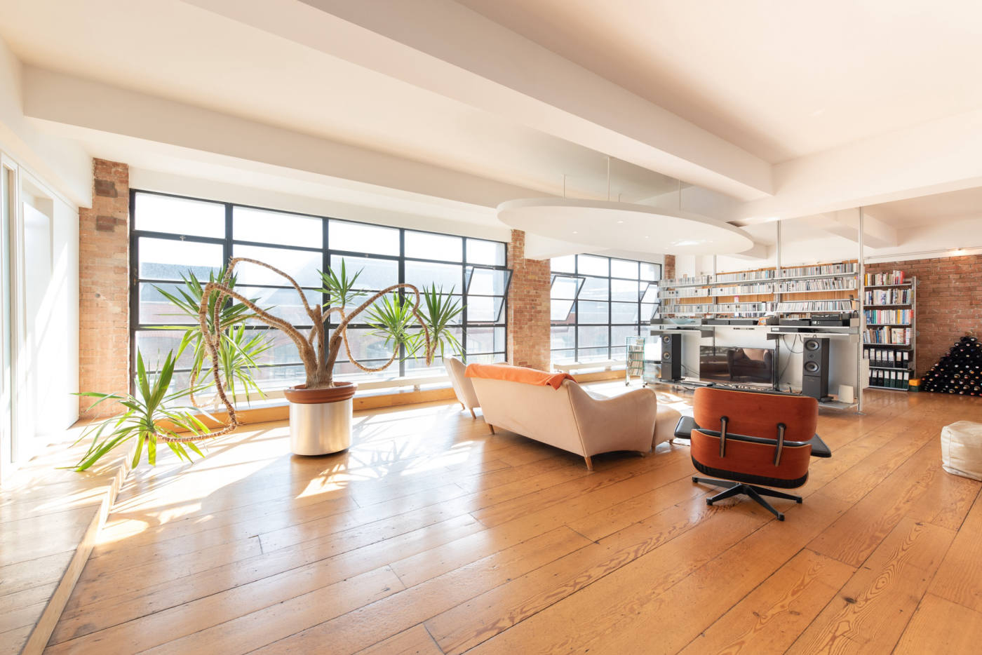 Квартира, 3197 м², 4 464 000$ — FAKTOR