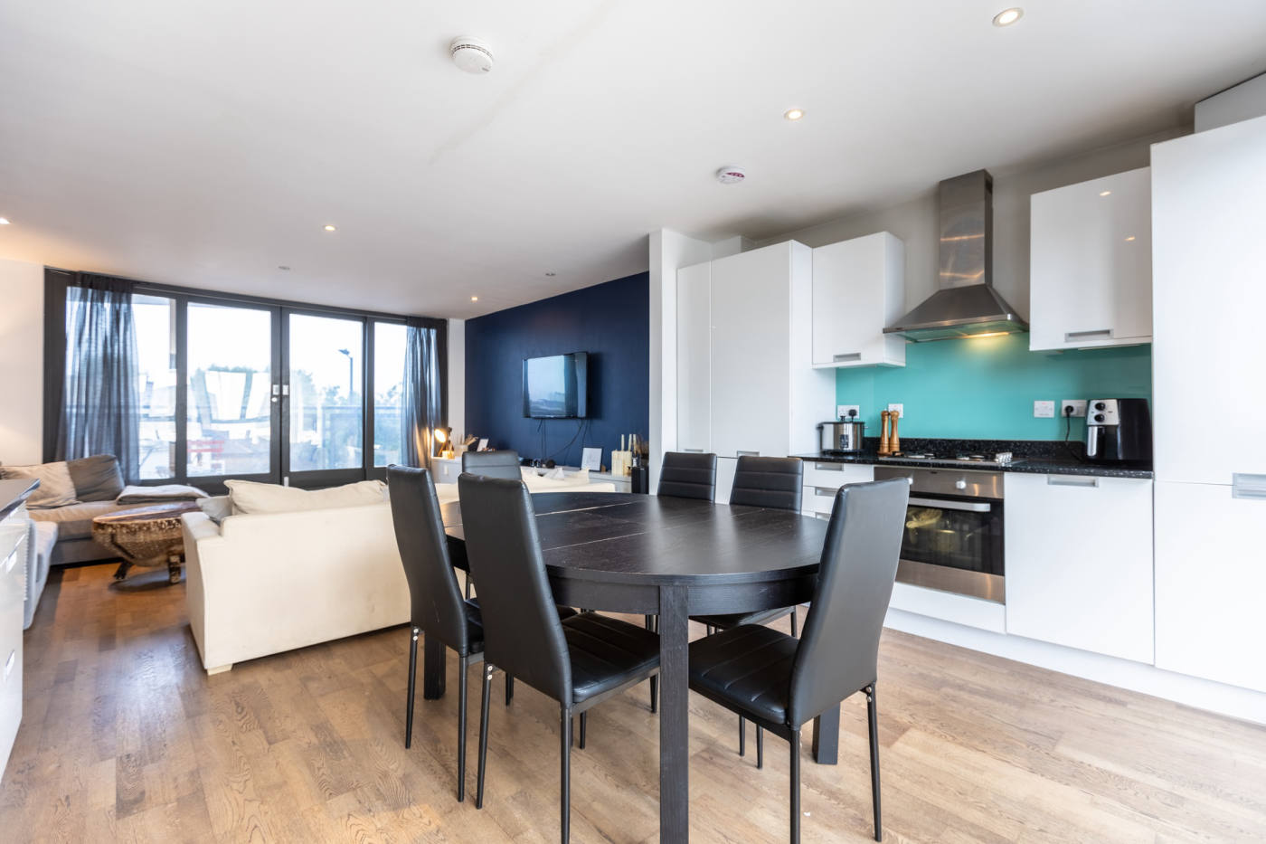 Квартира, 818 м², 744 000$ — FAKTOR
