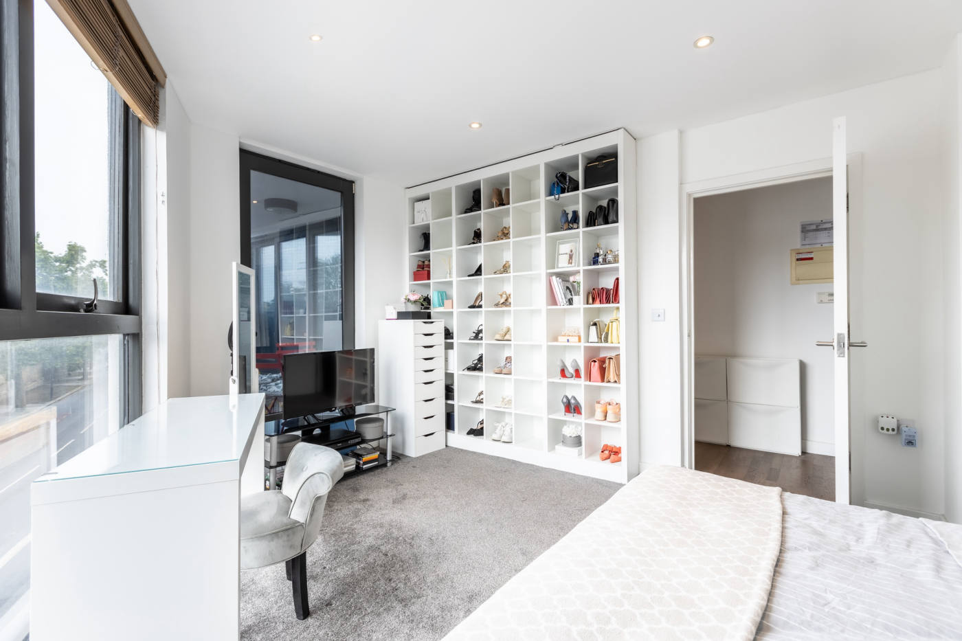 Квартира, 818 м², 744 000$ — FAKTOR