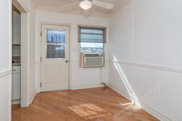 Квартира, 637 м², 399 000$ — FAKTOR