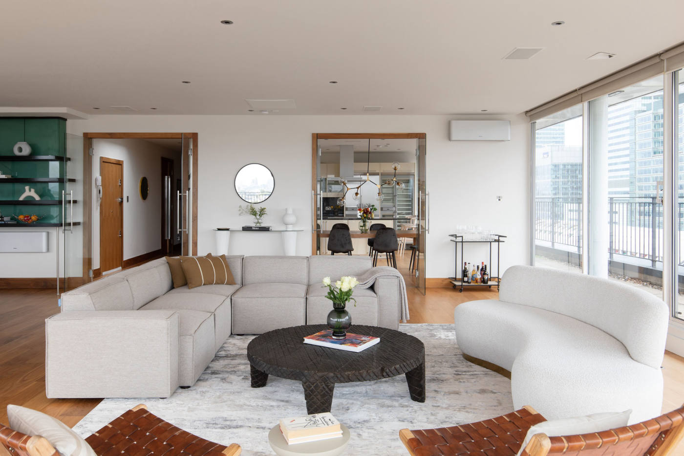 Квартира, 2271 м², 2 294 000$ — FAKTOR