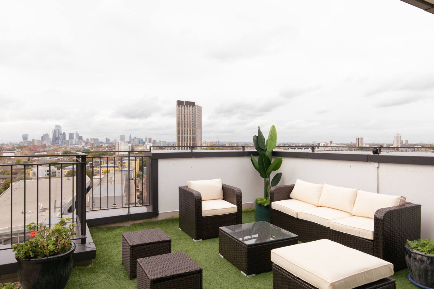 Квартира, 2271 м², 2 294 000$ — FAKTOR