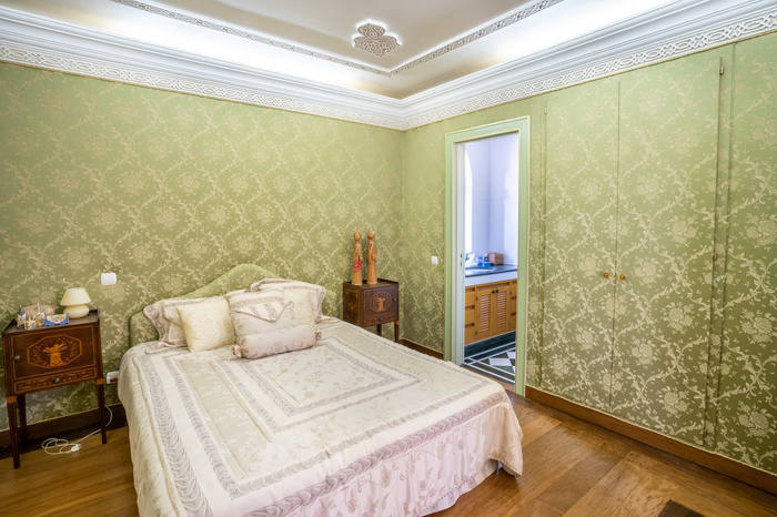 Дом, 5877 м², 13 500 000$ — FAKTOR