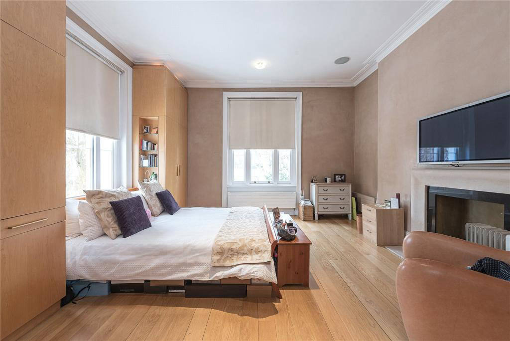 Дом, 3584 м², 6 820 000$ — FAKTOR