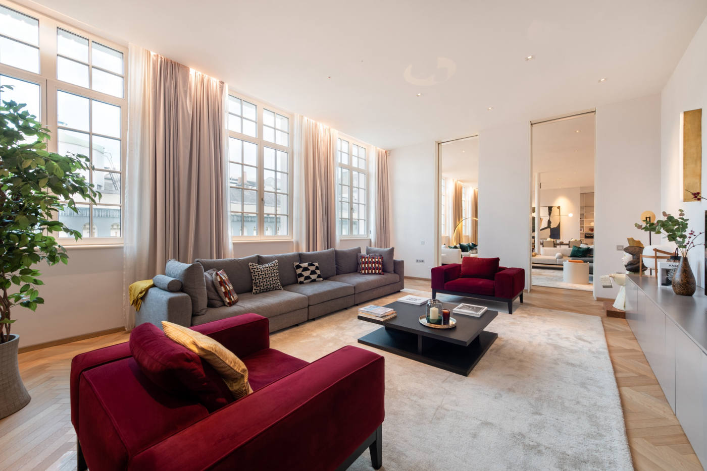 Квартира, 3498 м², 17 360 000$ — FAKTOR