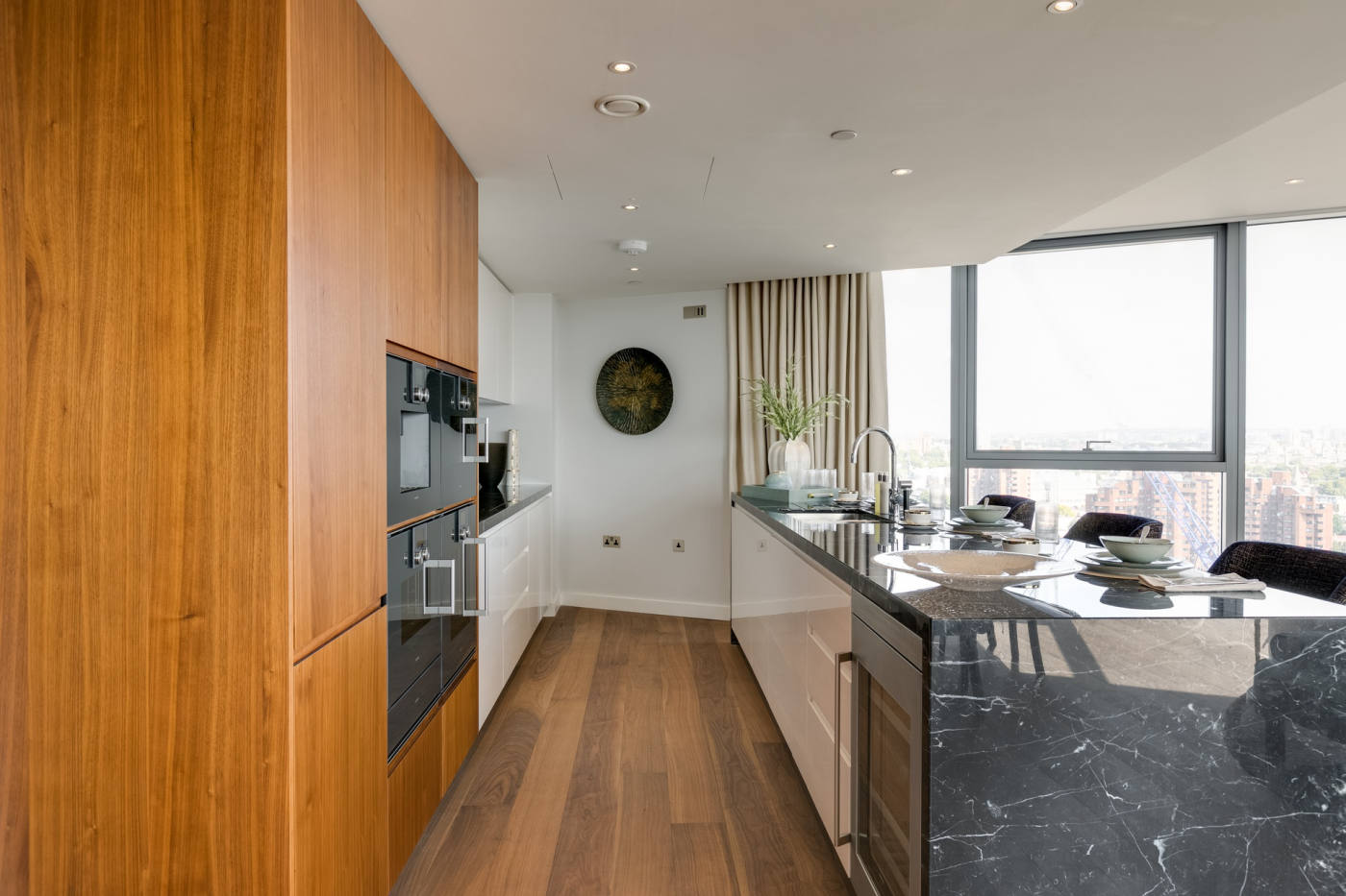 Квартира, 2390 м², 7 812 000$ — FAKTOR
