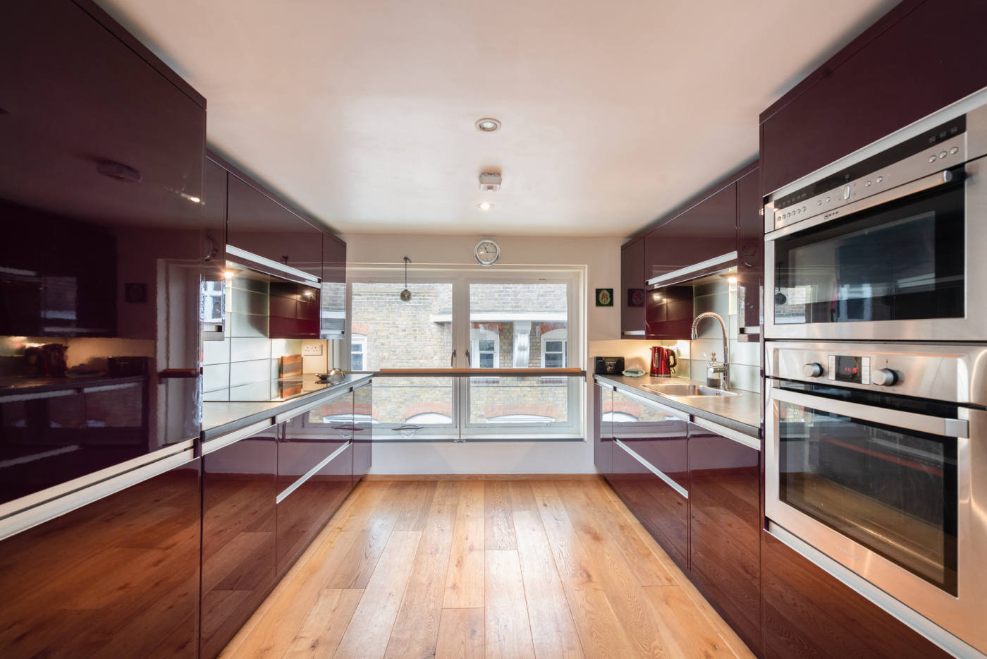 Квартира, 1367 м², 1 147 000$ — FAKTOR