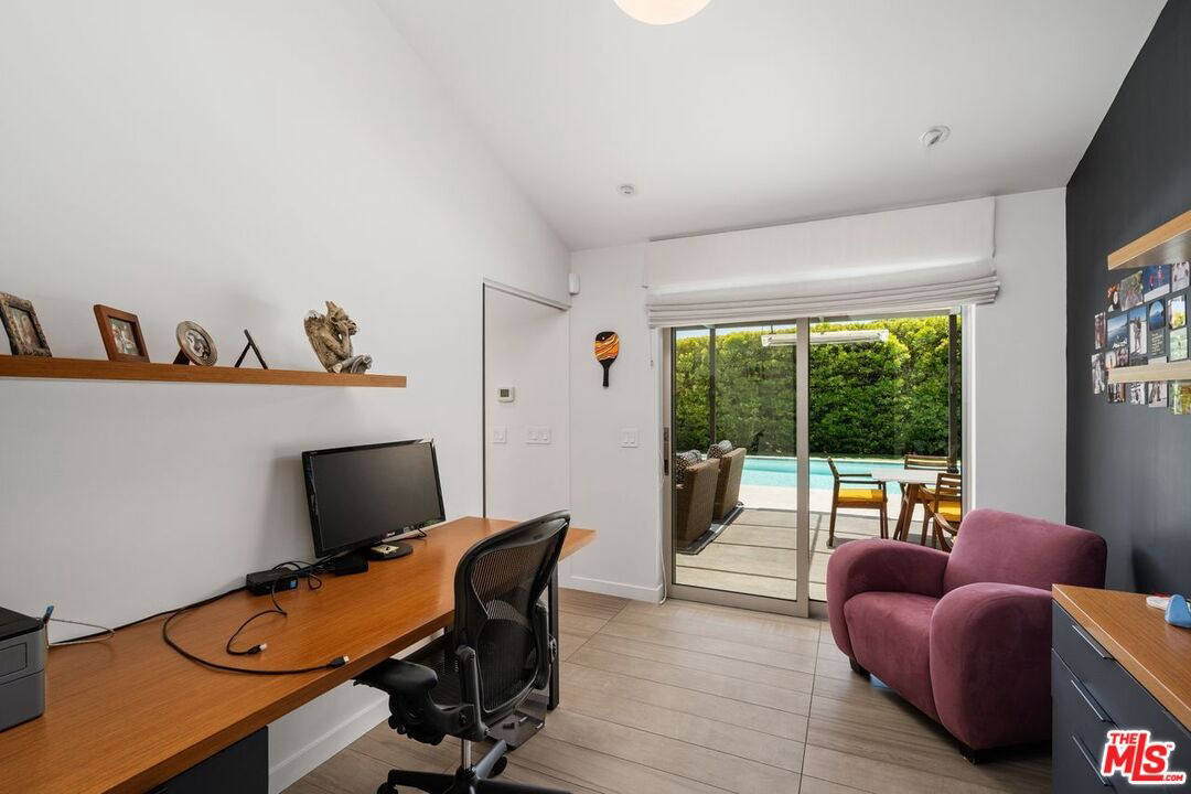 Квартира, 4822 м², 5 749 000$ — FAKTOR